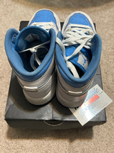 Load image into Gallery viewer, Preowned Jordan 1 Mid &quot;Grade School&quot;
