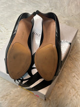Load image into Gallery viewer, Nine West Celestine (Preowned)

