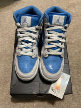 Load image into Gallery viewer, Preowned Jordan 1 &quot;Grade School&quot;
