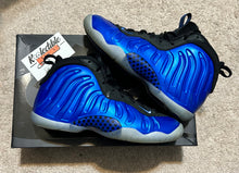 Load image into Gallery viewer, Preowned Nike Foamposite &quot;Grade School&quot;

